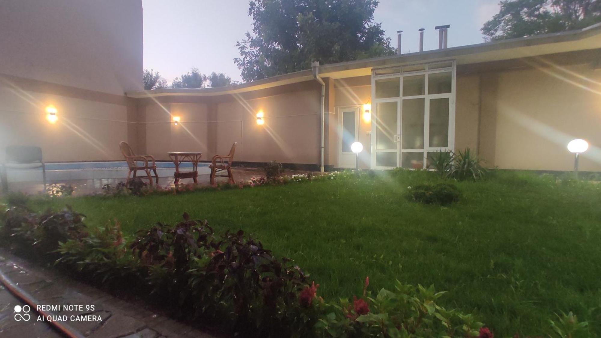 Rakat Hostel Tashkent Exterior photo